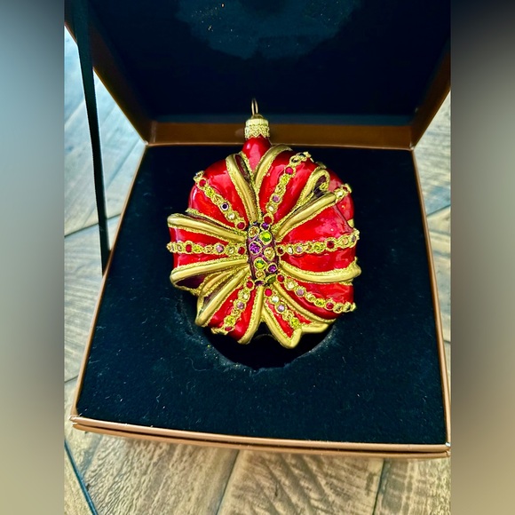 JAY STRONGWATER IN BOX JEWELED ORNAMENT CHRISTMAS HOLIDAY RED GREEN 2003 POLAND - Picture 4 of 11